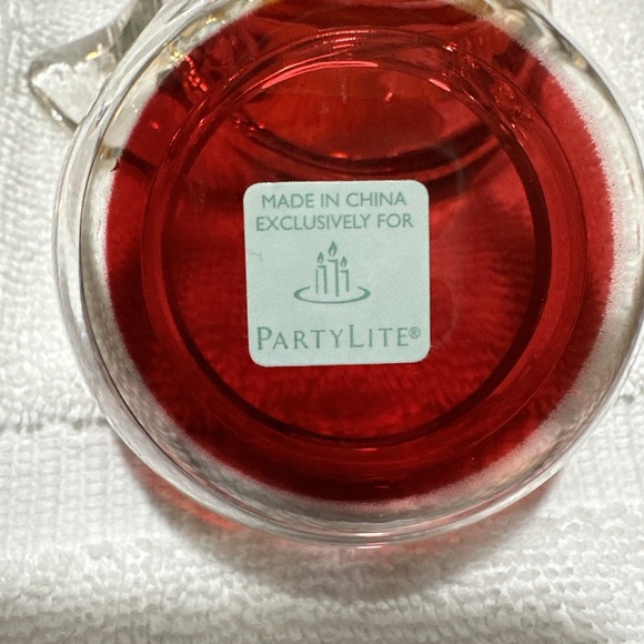 PARTLITE P8918 (Set of 4) Groovy Tealight Holder Yin Yang (3.25x2.5") - Picture 5 of 5